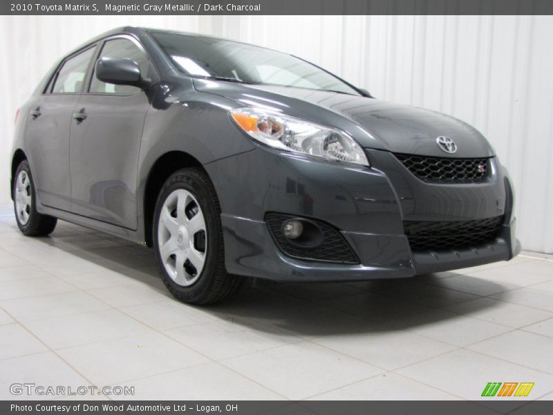 Magnetic Gray Metallic / Dark Charcoal 2010 Toyota Matrix S