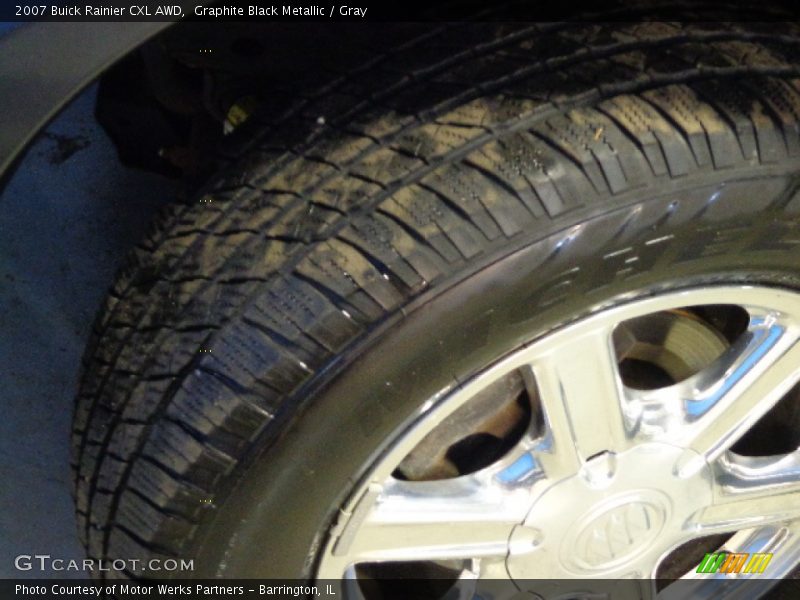 Graphite Black Metallic / Gray 2007 Buick Rainier CXL AWD
