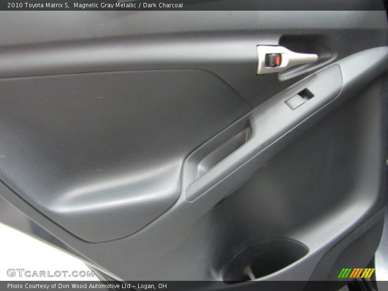 Magnetic Gray Metallic / Dark Charcoal 2010 Toyota Matrix S