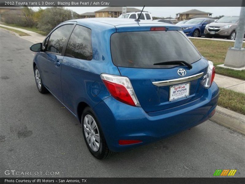 Blazing Blue Pearl / Ash Gray 2012 Toyota Yaris L 3 Door