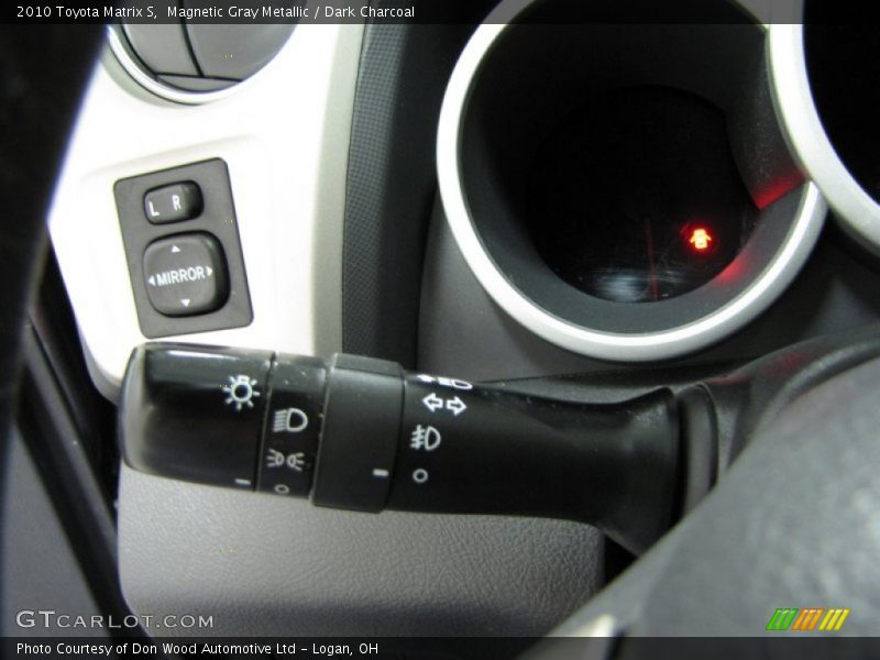 Magnetic Gray Metallic / Dark Charcoal 2010 Toyota Matrix S