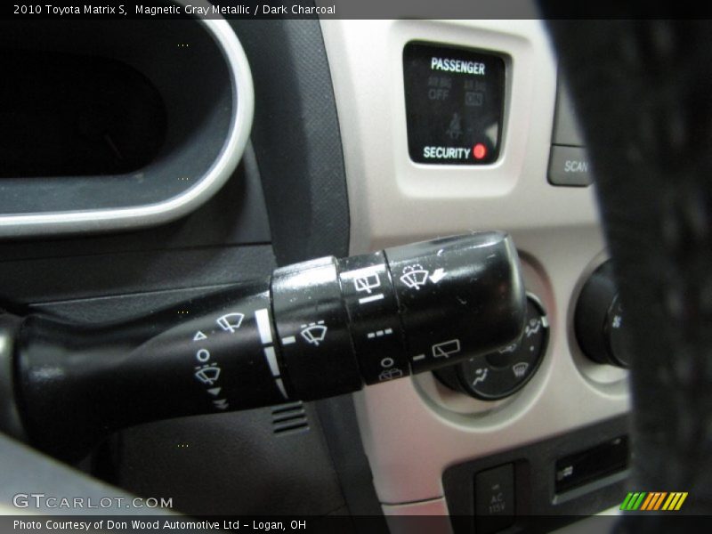 Magnetic Gray Metallic / Dark Charcoal 2010 Toyota Matrix S
