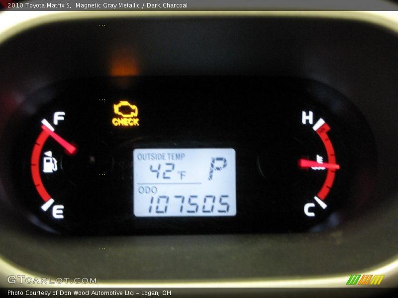 Magnetic Gray Metallic / Dark Charcoal 2010 Toyota Matrix S