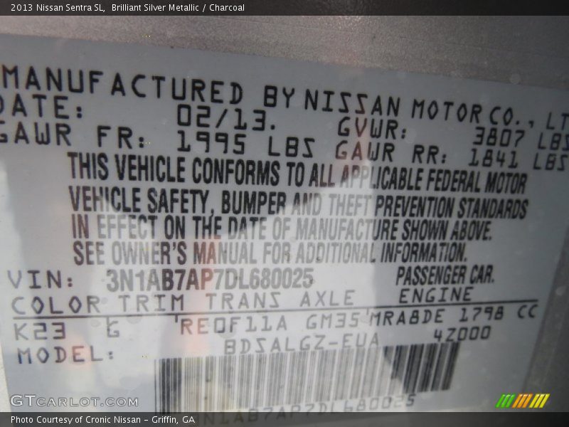 Brilliant Silver Metallic / Charcoal 2013 Nissan Sentra SL