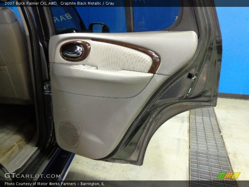 Graphite Black Metallic / Gray 2007 Buick Rainier CXL AWD