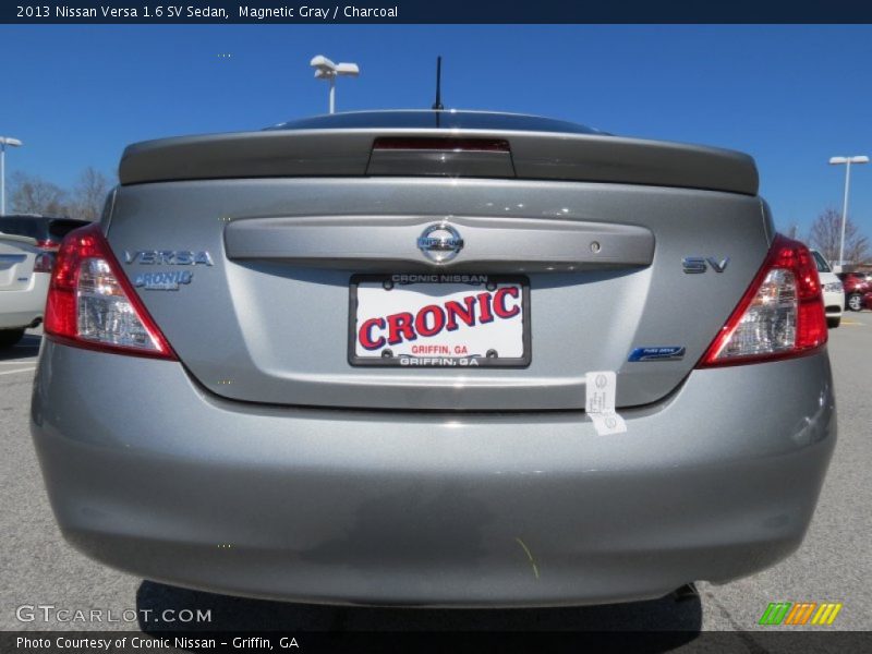 Magnetic Gray / Charcoal 2013 Nissan Versa 1.6 SV Sedan