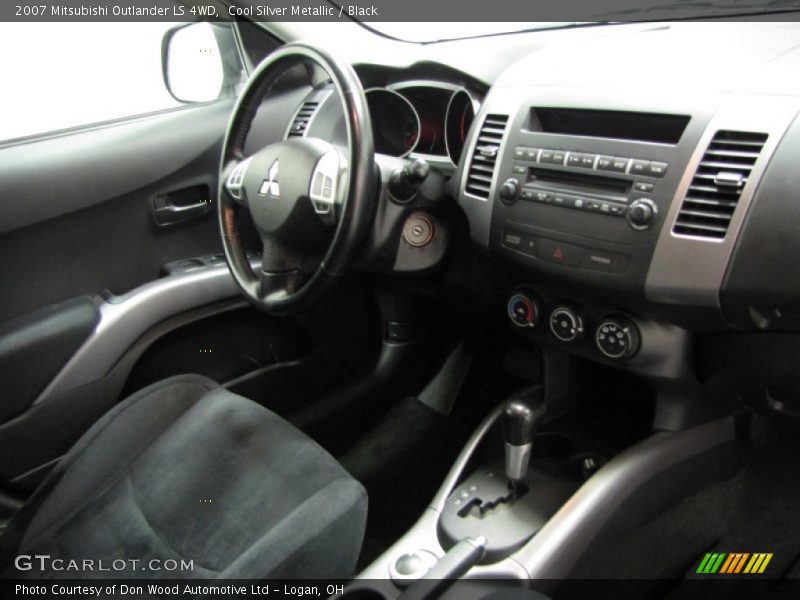 Cool Silver Metallic / Black 2007 Mitsubishi Outlander LS 4WD