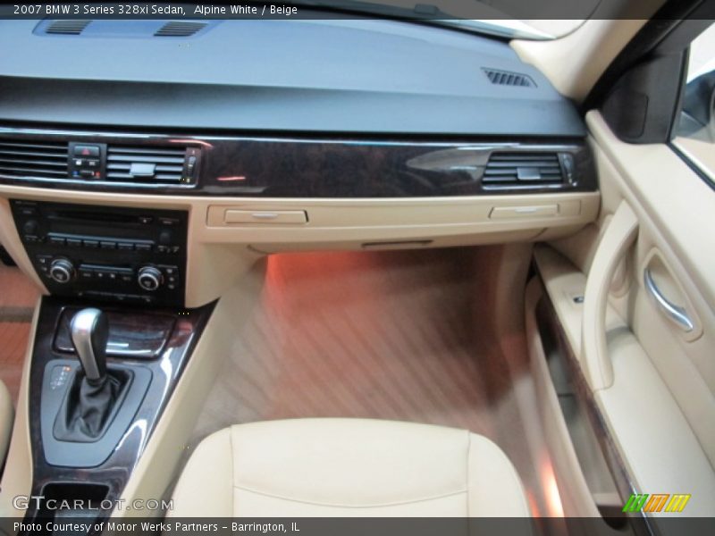 Alpine White / Beige 2007 BMW 3 Series 328xi Sedan