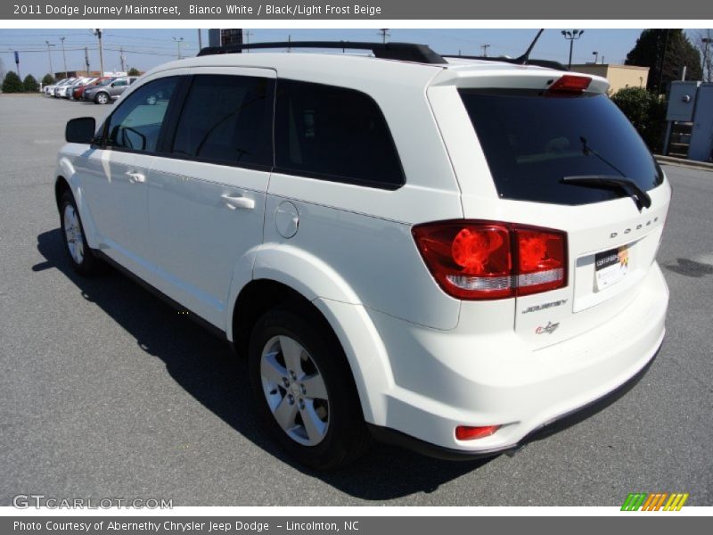 Bianco White / Black/Light Frost Beige 2011 Dodge Journey Mainstreet