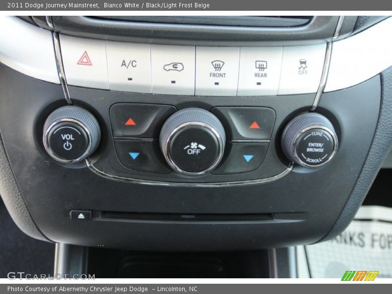 Controls of 2011 Journey Mainstreet