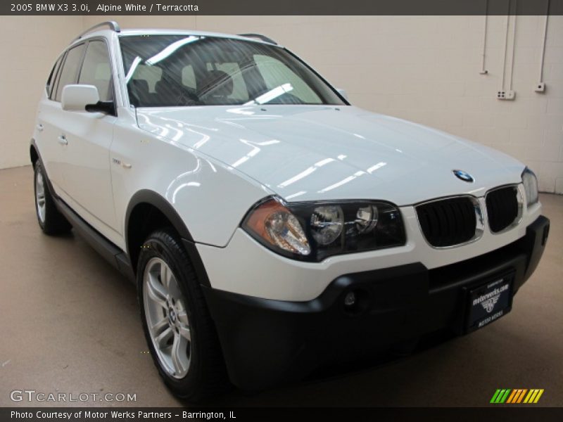 Alpine White / Terracotta 2005 BMW X3 3.0i