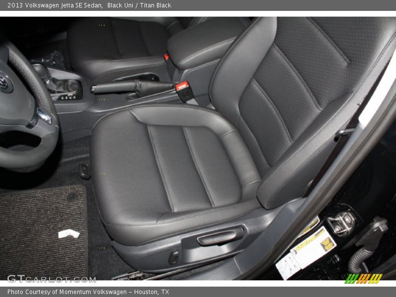 Black Uni / Titan Black 2013 Volkswagen Jetta SE Sedan