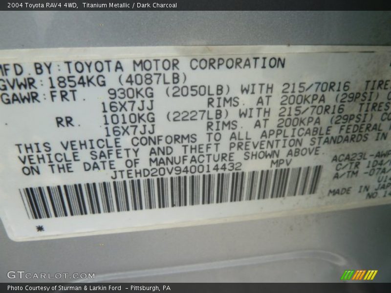 Titanium Metallic / Dark Charcoal 2004 Toyota RAV4 4WD