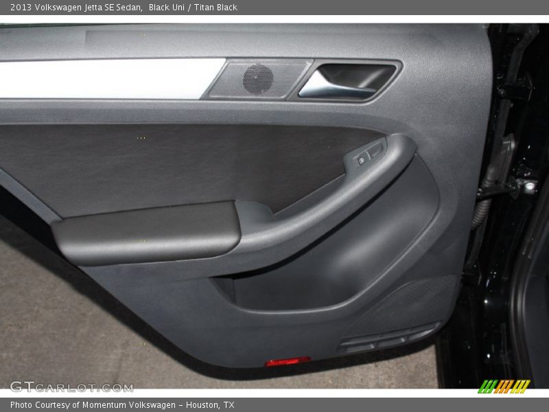 Black Uni / Titan Black 2013 Volkswagen Jetta SE Sedan