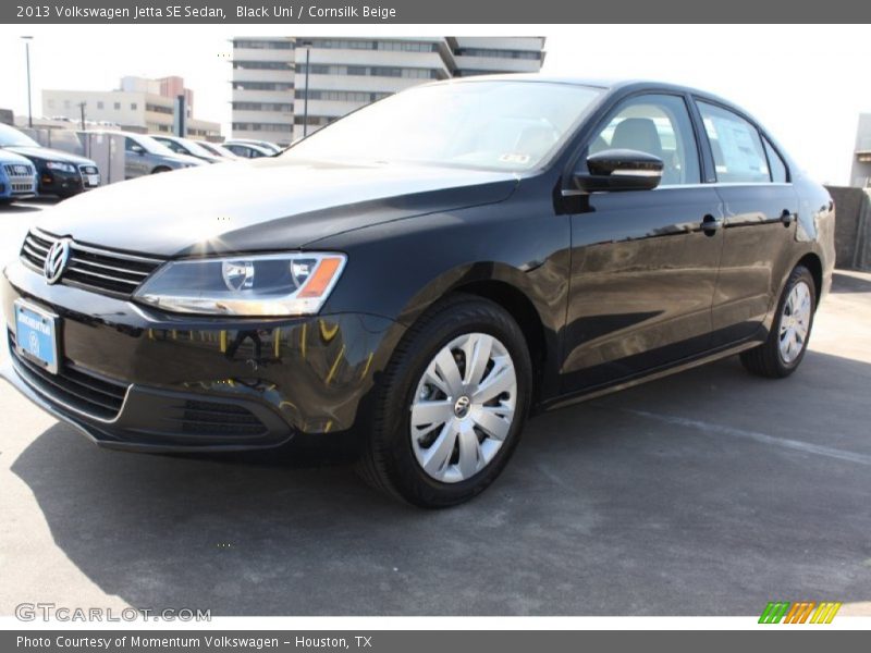 Black Uni / Cornsilk Beige 2013 Volkswagen Jetta SE Sedan