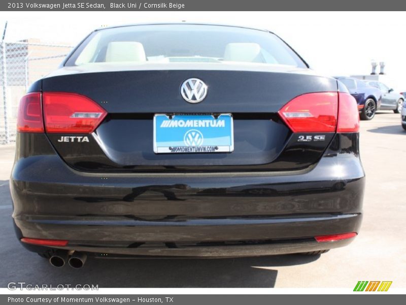 Black Uni / Cornsilk Beige 2013 Volkswagen Jetta SE Sedan