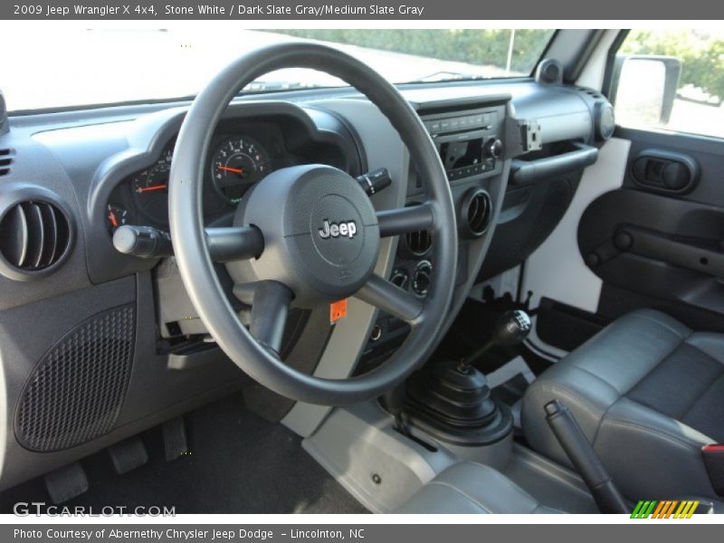 Stone White / Dark Slate Gray/Medium Slate Gray 2009 Jeep Wrangler X 4x4
