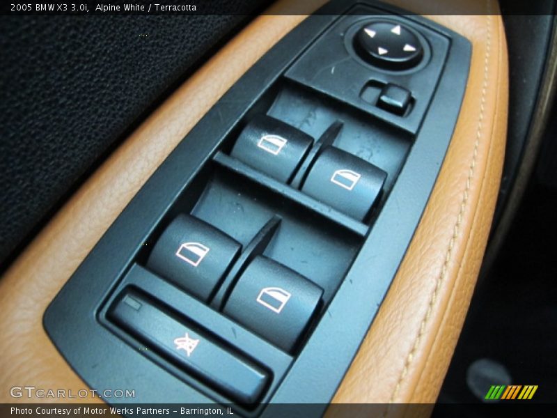 Alpine White / Terracotta 2005 BMW X3 3.0i