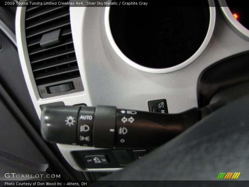 Silver Sky Metallic / Graphite Gray 2009 Toyota Tundra Limited CrewMax 4x4
