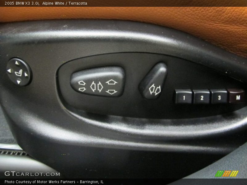 Alpine White / Terracotta 2005 BMW X3 3.0i