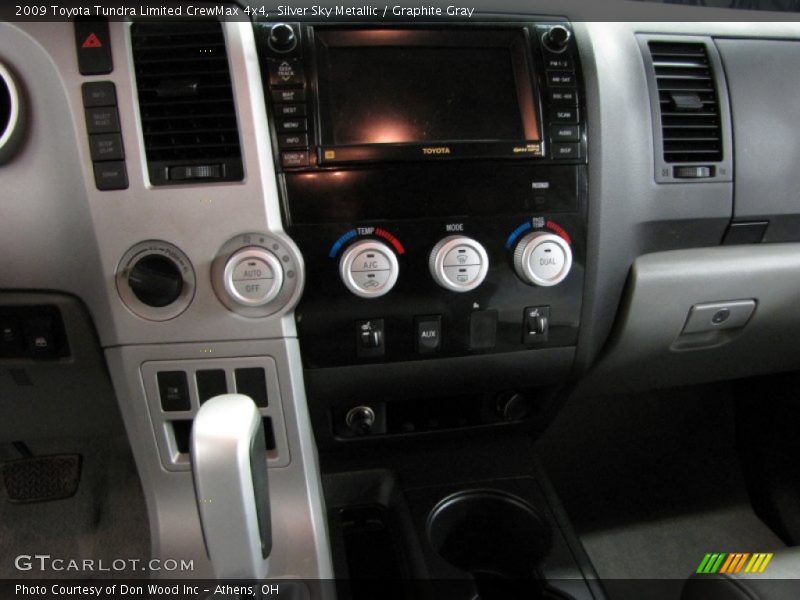 Silver Sky Metallic / Graphite Gray 2009 Toyota Tundra Limited CrewMax 4x4