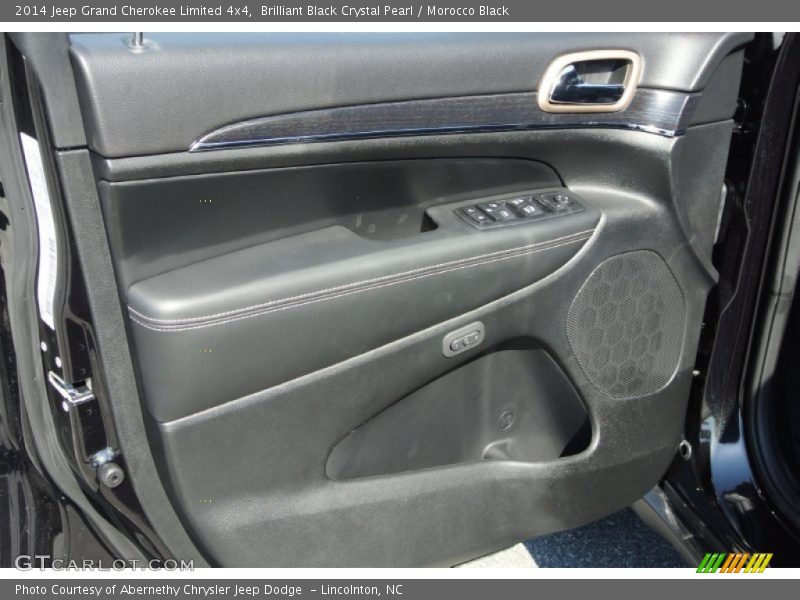 Door Panel of 2014 Grand Cherokee Limited 4x4