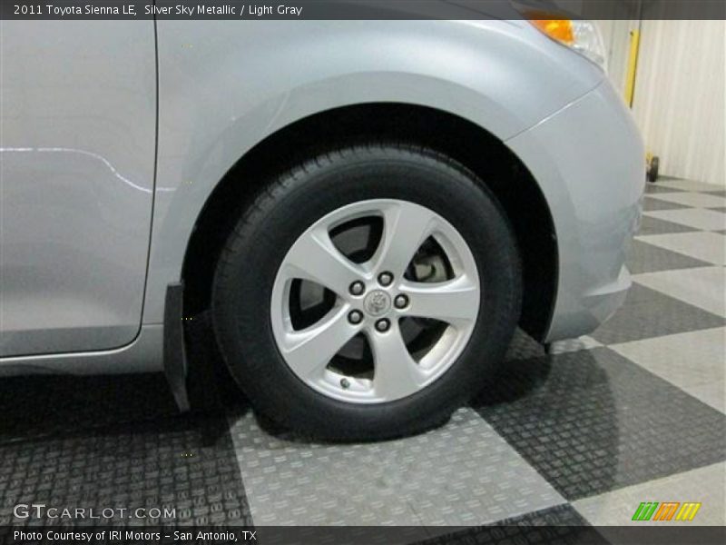 Silver Sky Metallic / Light Gray 2011 Toyota Sienna LE