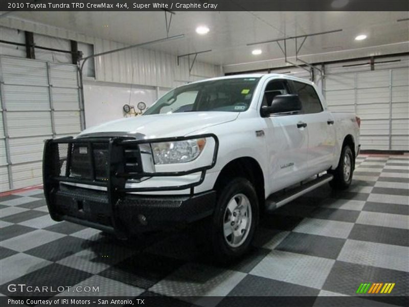 Super White / Graphite Gray 2010 Toyota Tundra TRD CrewMax 4x4