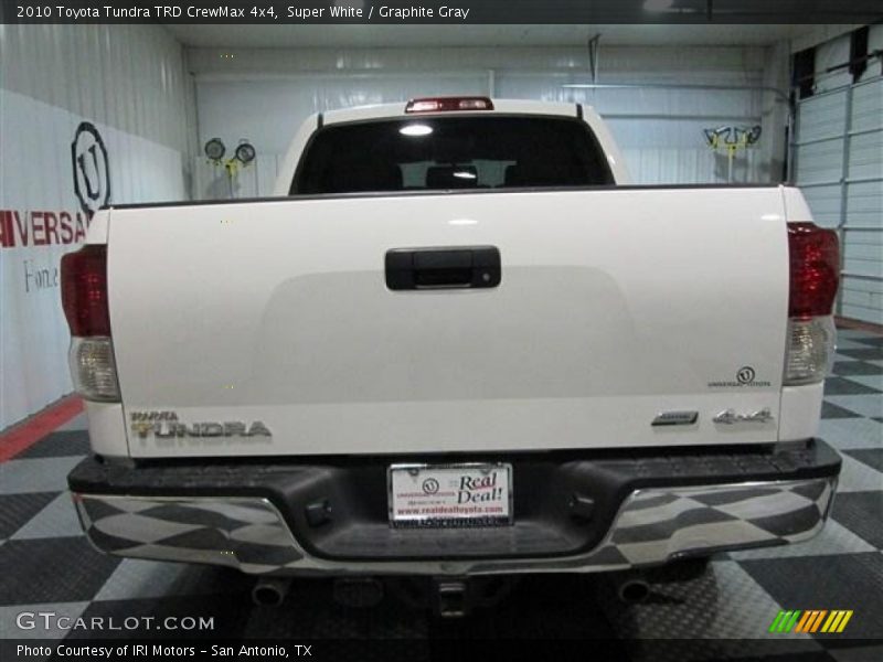 Super White / Graphite Gray 2010 Toyota Tundra TRD CrewMax 4x4