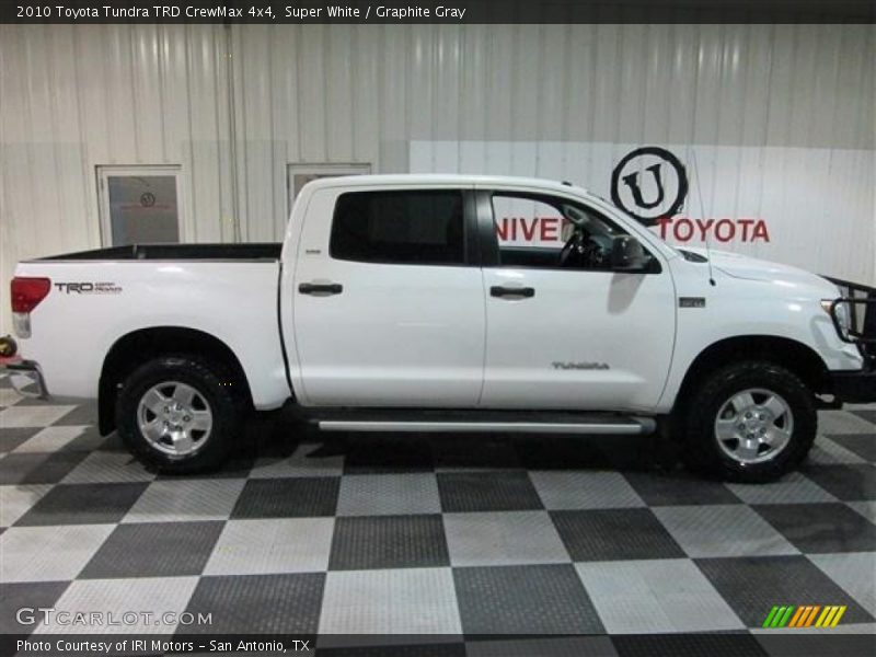 Super White / Graphite Gray 2010 Toyota Tundra TRD CrewMax 4x4