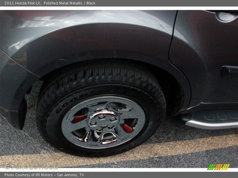 Polished Metal Metallic / Black 2011 Honda Pilot LX