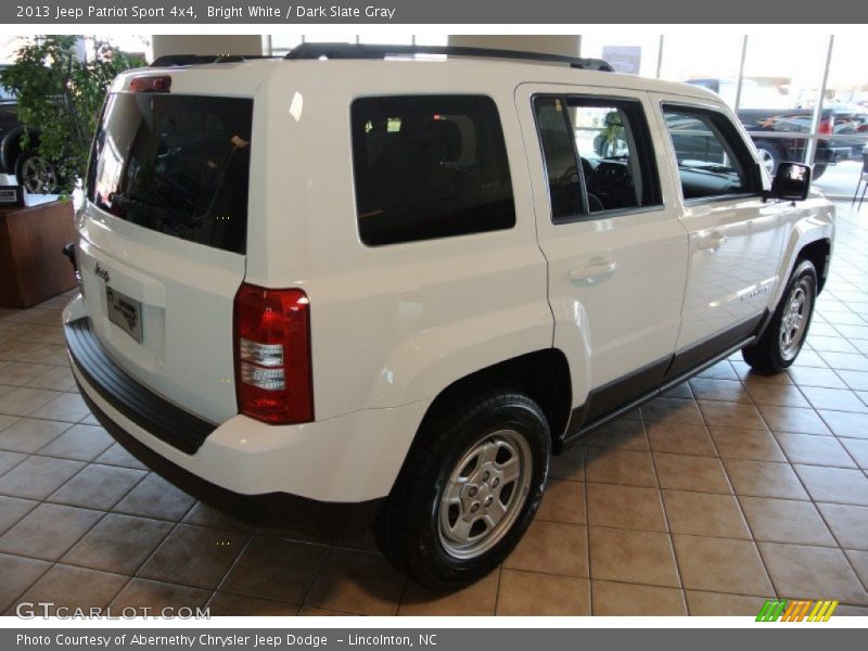 Bright White / Dark Slate Gray 2013 Jeep Patriot Sport 4x4