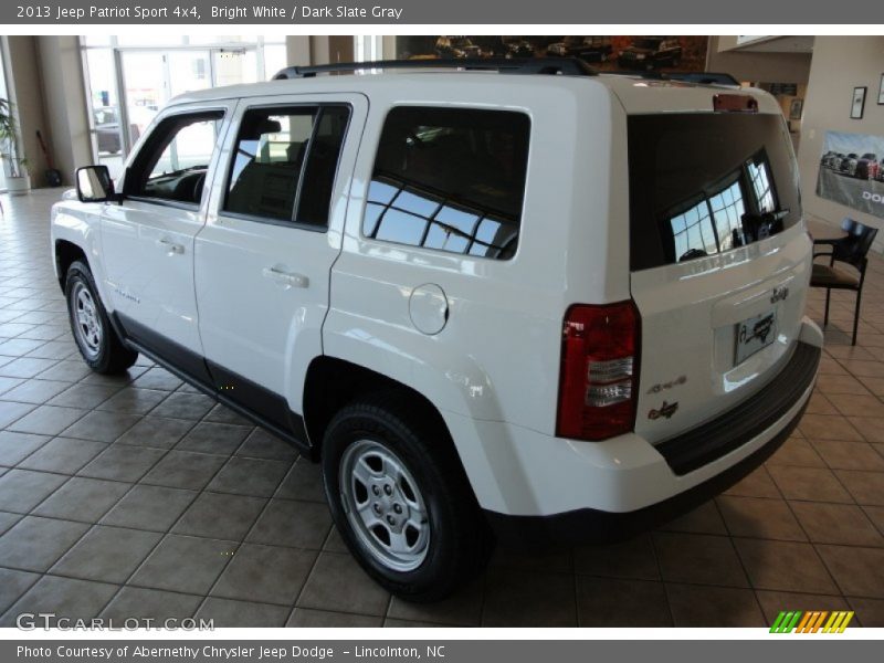Bright White / Dark Slate Gray 2013 Jeep Patriot Sport 4x4