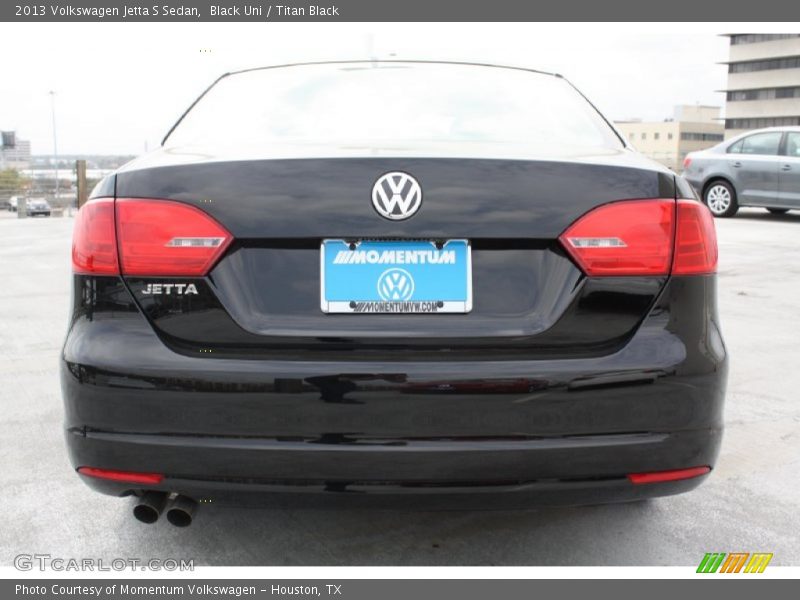 Black Uni / Titan Black 2013 Volkswagen Jetta S Sedan