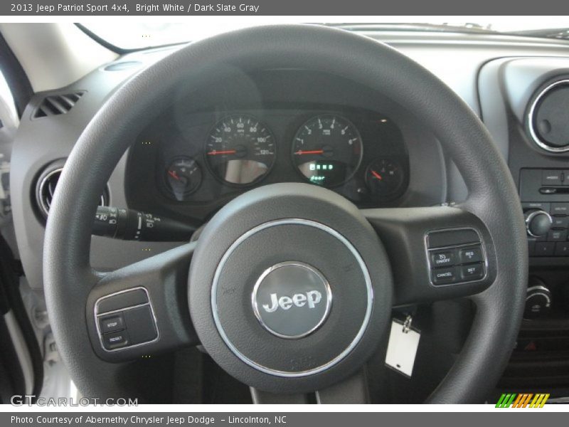 Bright White / Dark Slate Gray 2013 Jeep Patriot Sport 4x4