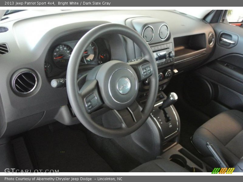 Bright White / Dark Slate Gray 2013 Jeep Patriot Sport 4x4