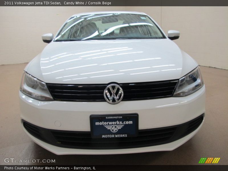 Candy White / Cornsilk Beige 2011 Volkswagen Jetta TDI Sedan