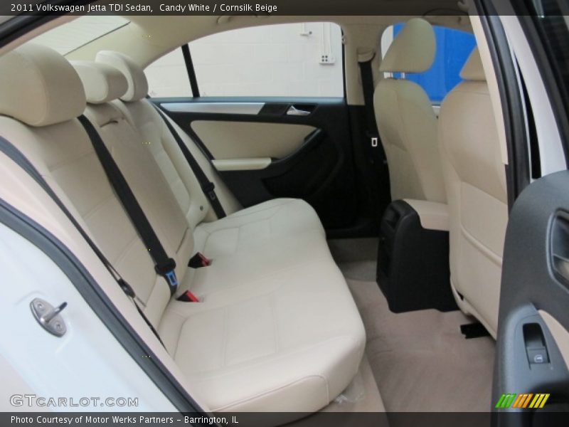 Candy White / Cornsilk Beige 2011 Volkswagen Jetta TDI Sedan