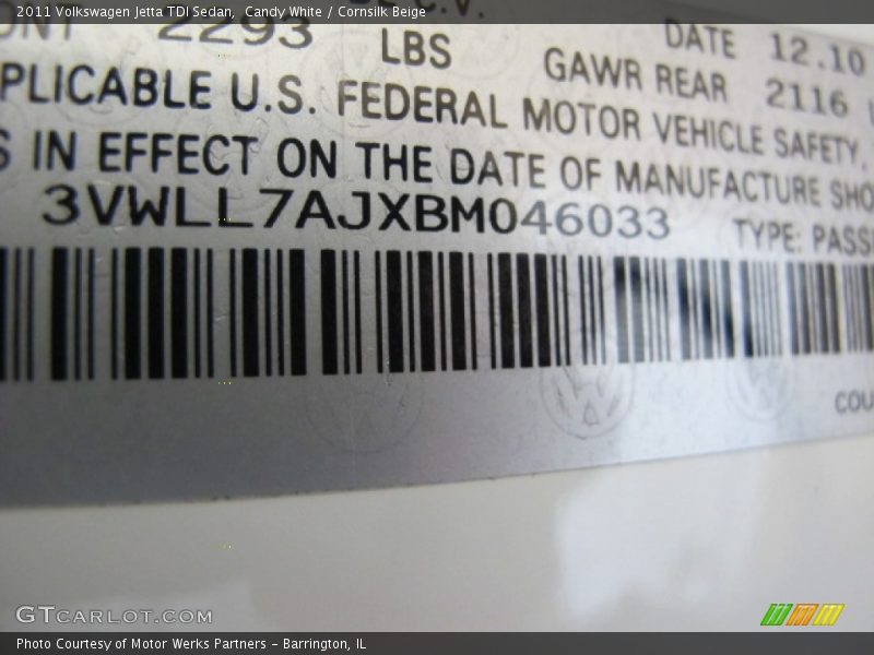 Candy White / Cornsilk Beige 2011 Volkswagen Jetta TDI Sedan