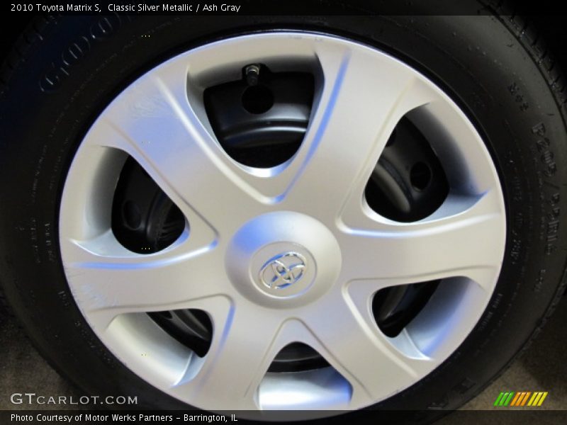 Classic Silver Metallic / Ash Gray 2010 Toyota Matrix S