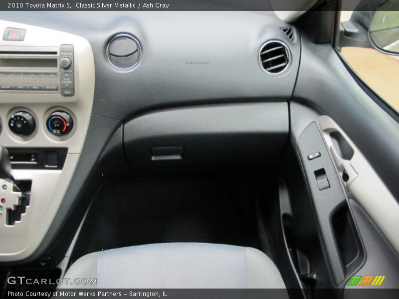 Classic Silver Metallic / Ash Gray 2010 Toyota Matrix S
