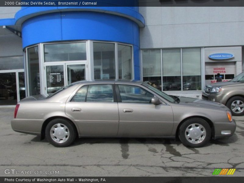 Bronzemist / Oatmeal 2000 Cadillac DeVille Sedan