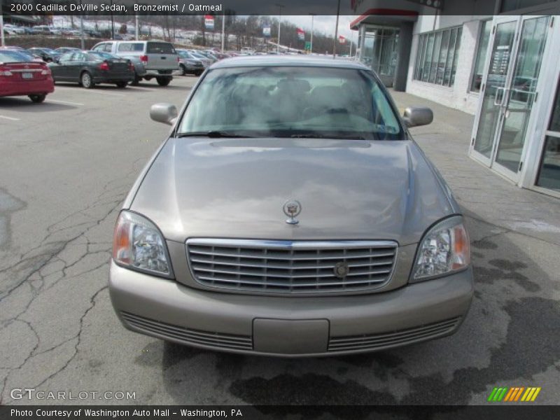 Bronzemist / Oatmeal 2000 Cadillac DeVille Sedan