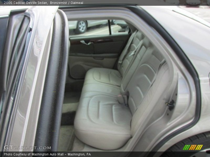 Bronzemist / Oatmeal 2000 Cadillac DeVille Sedan