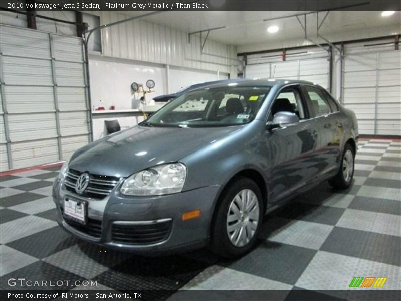 Platinum Grey Metallic / Titan Black 2010 Volkswagen Jetta S Sedan