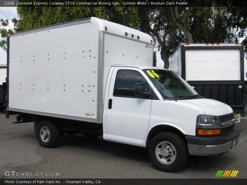  2006 Express Cutaway 3500 Commercial Moving Van Summit White