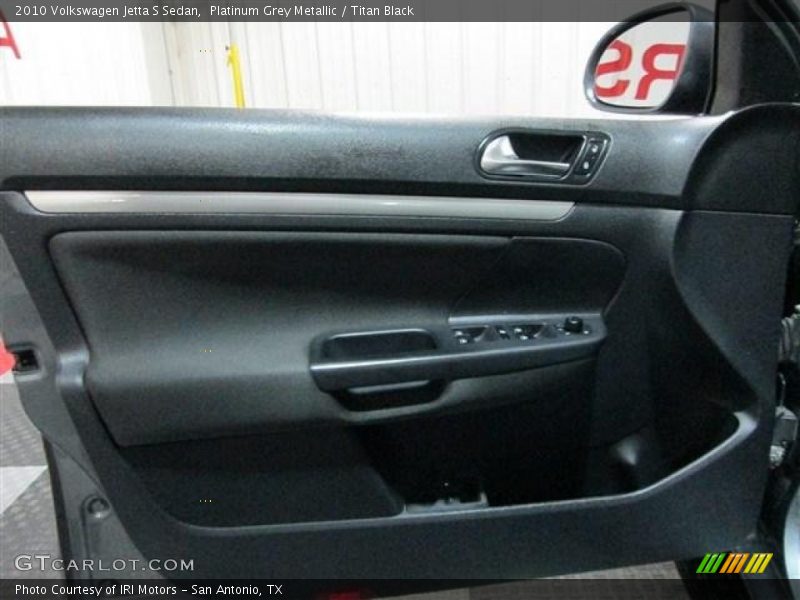 Platinum Grey Metallic / Titan Black 2010 Volkswagen Jetta S Sedan