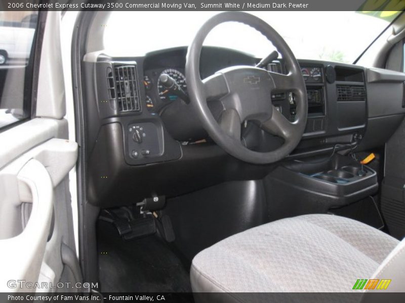 Dashboard of 2006 Express Cutaway 3500 Commercial Moving Van