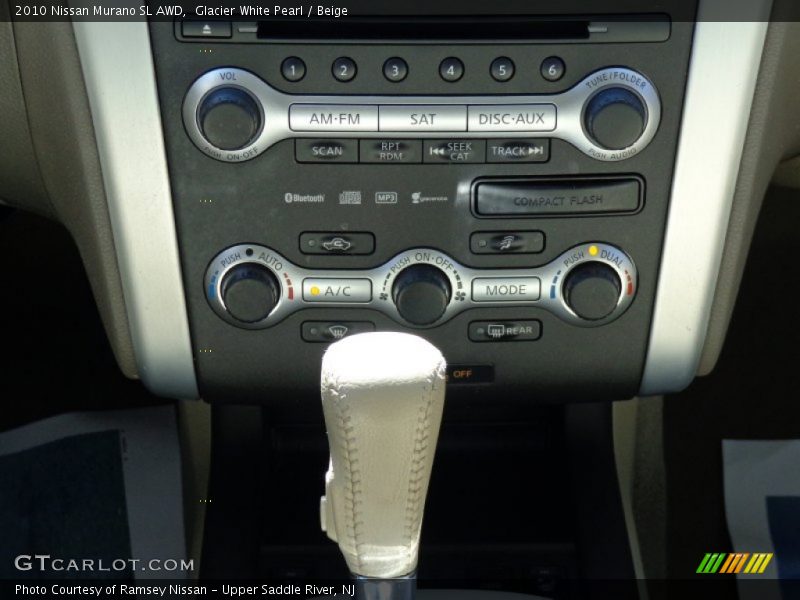 Controls of 2010 Murano SL AWD