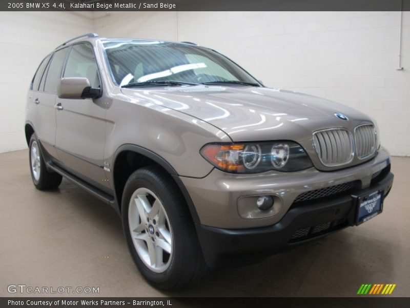 Kalahari Beige Metallic / Sand Beige 2005 BMW X5 4.4i